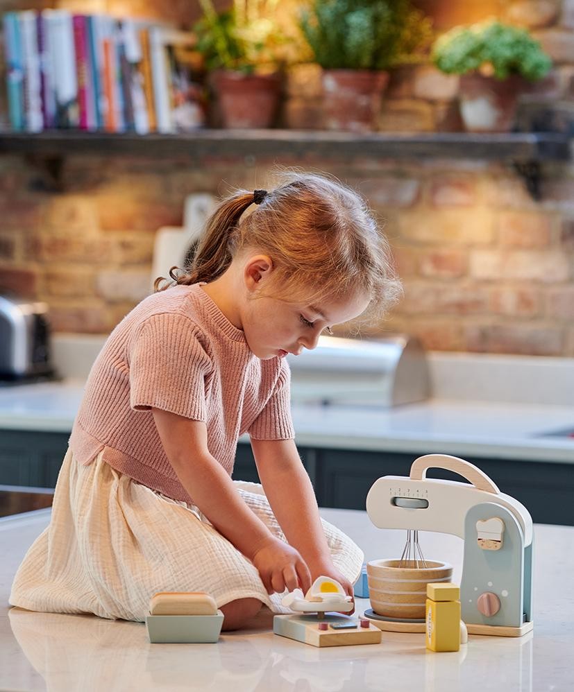 Tender Leaf Toys Home Baking Set