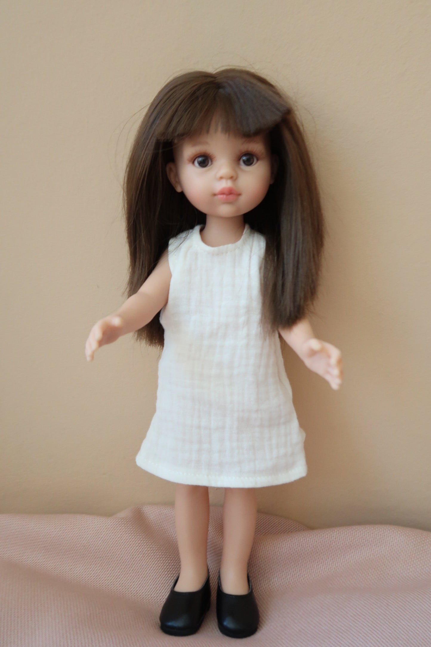 Minikane Amigas Carol Doll